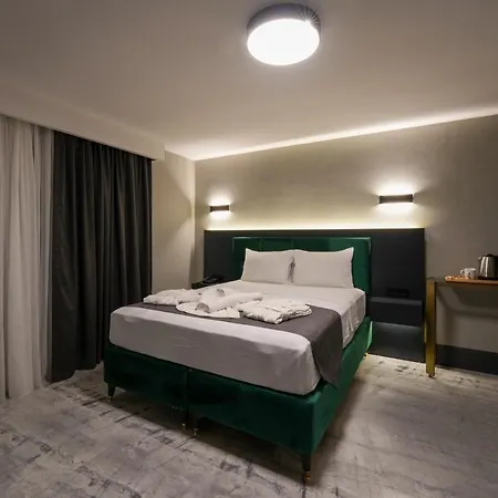 Kurucesme Business