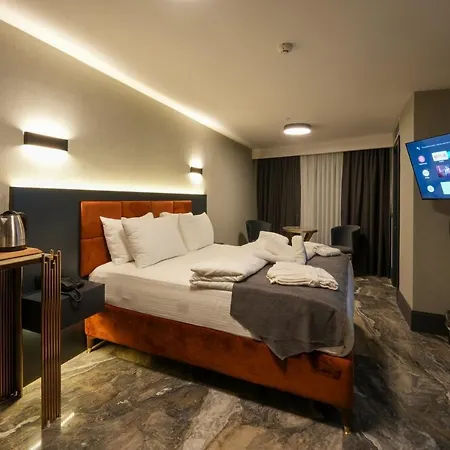Kurucesme Business *