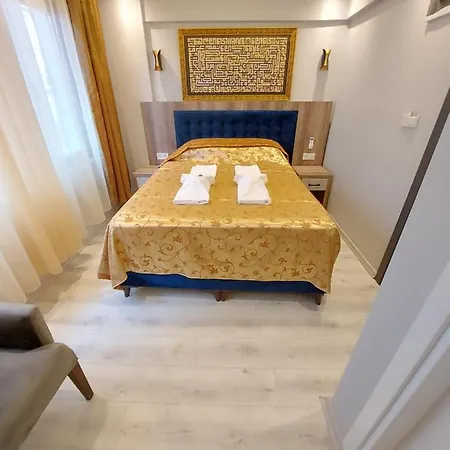 Hotel Peker *
