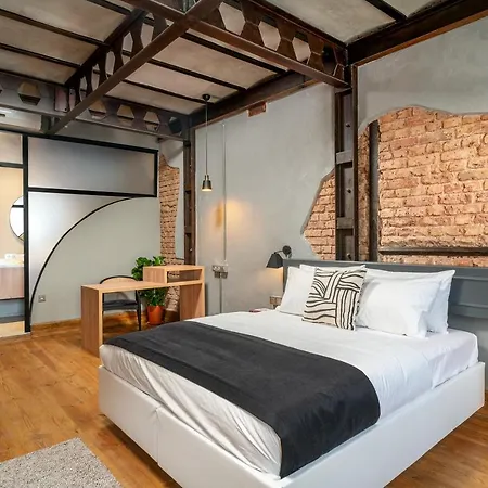 Urban Quarters - Bueklue 4*