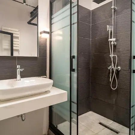 Aparthotel Urban Quarters - Bueklue 4*