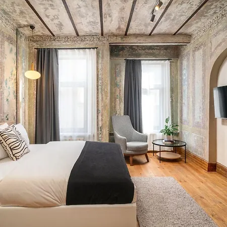 Aparthotel Urban Quarters - Bueklue 4*