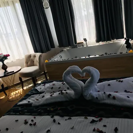 Newalla Old 5* Istanbul