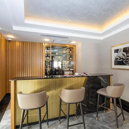 Otel Ravi