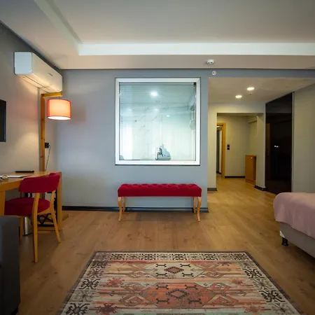 Vvr Boutique 4*