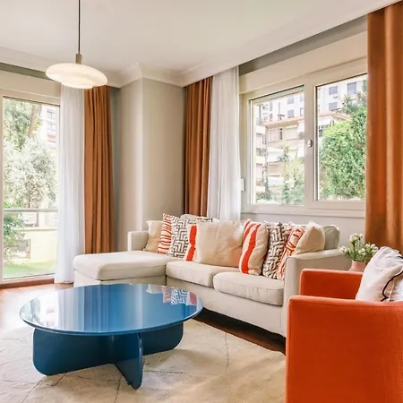 Spacious Flat 3 Min To Coast And Bagdat Avenue Istanbul