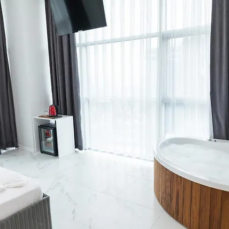 The Hera Maltepe & Hotel Istanbul