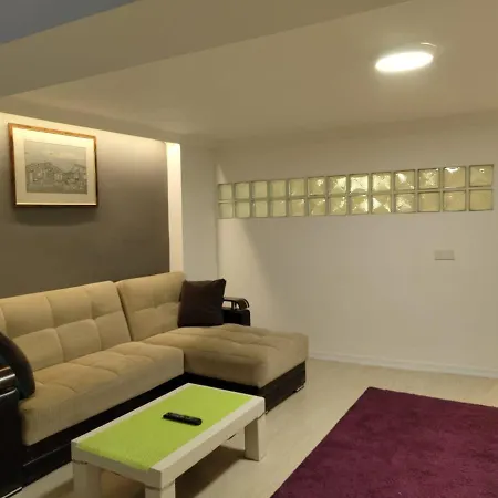 Big And New In Sisli Near Taksim Nisantasi *