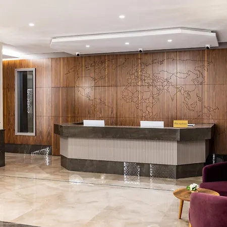 Отель Carina Gold And Restaurant 4*