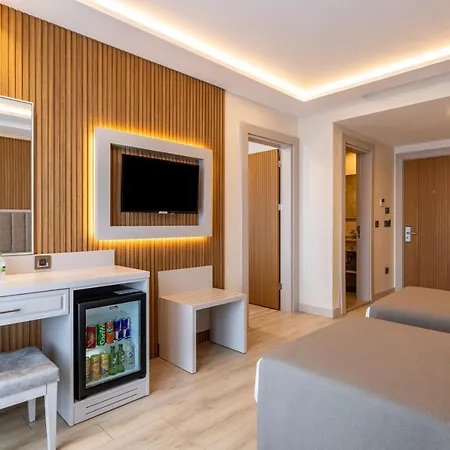 Отель Carina Gold And Restaurant