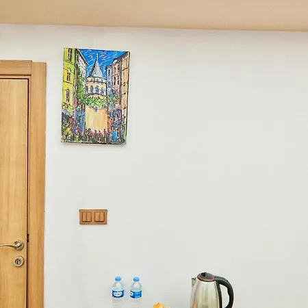 White Rabbit Apart * Provincia di Istanbul