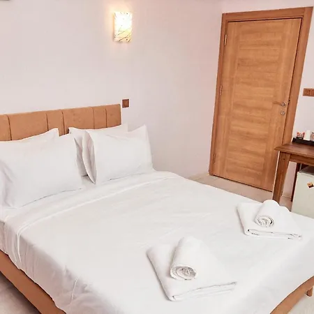 White Rabbit Apart Apartment