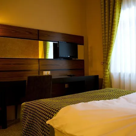 Au Pera Hotel