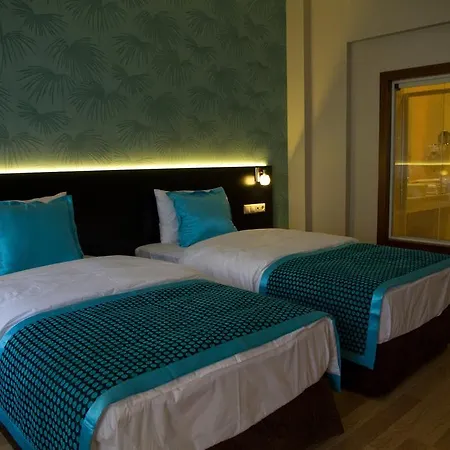 Au Pera Hotel