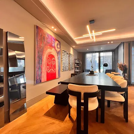 Amazing Luxury Large 4 Bedroom Istinye Park 1 Min 250m2 شقة