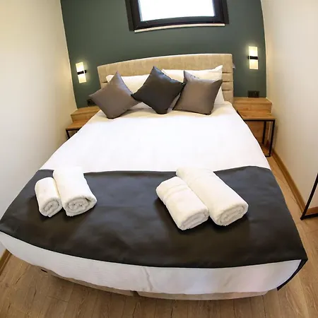 Mia Mia Aparthotel