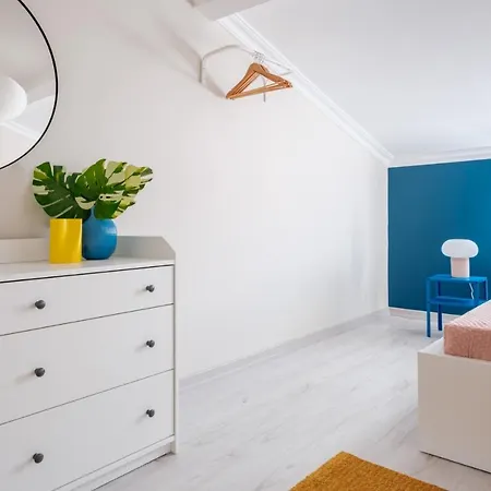 Vibrant Duplex With Terrace 2 Min To Cevahir Mall İstanbul