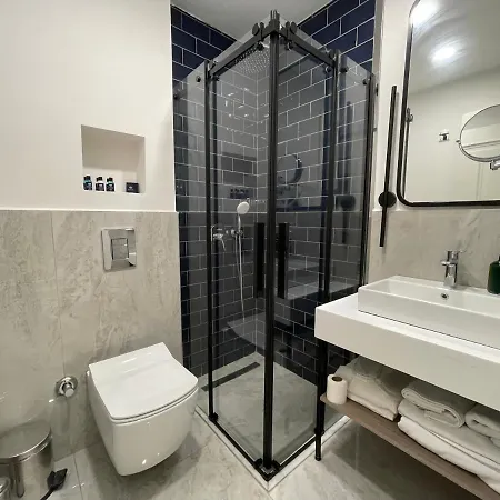 Mona Bosphorus Hotel 4*
