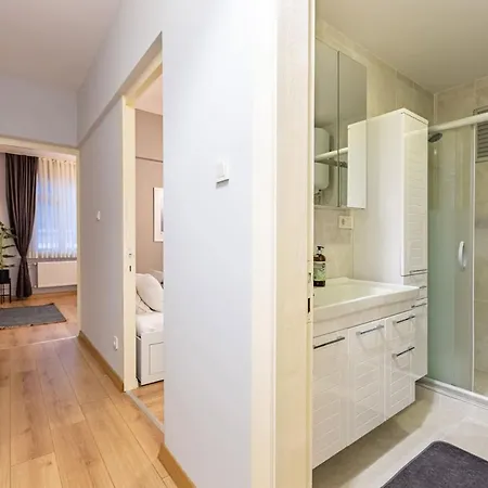 Apartment Central Flat Near Top Attractions In Nisantasi