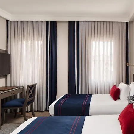 Grand Cevahir Convention Center 5*