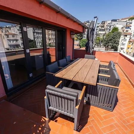 Apartment Amazing Flat In Beyoglu-taksim