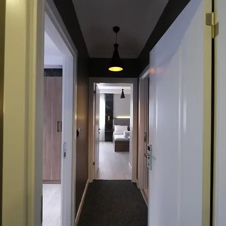 Hotel Cevvo *