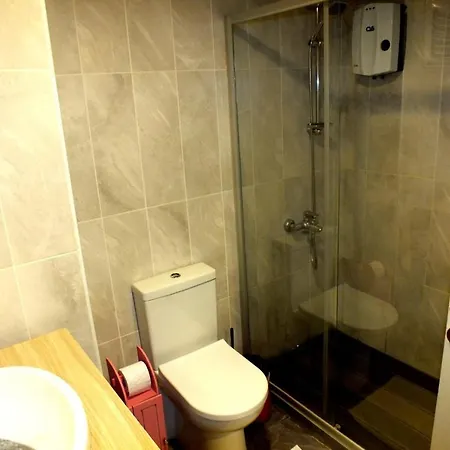 Lysuit Aparthotel