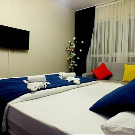 Lysuit Aparthotel *