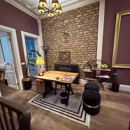 Olivera Suites Balat Pansiyon İstanbul