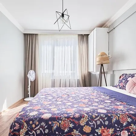 A Flat In The Center With Terrace Apartman Isztambul
