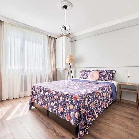 Apartman A Flat In The Center With Terrace *