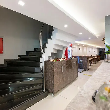 Saray Boutique Laleli 3*