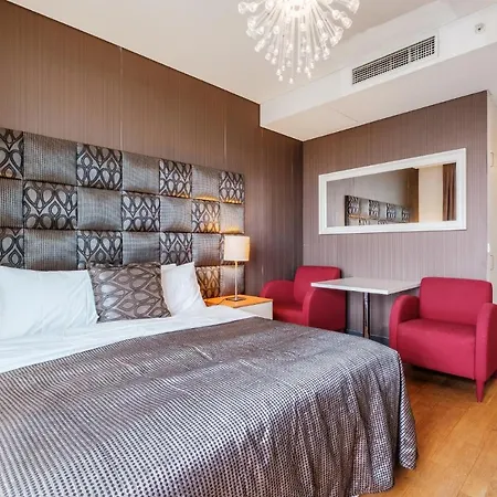 Lux W Balcony 1 Min To Metro In Merter Apartment