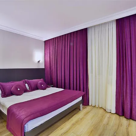 Hotel The Hera Premium 4*