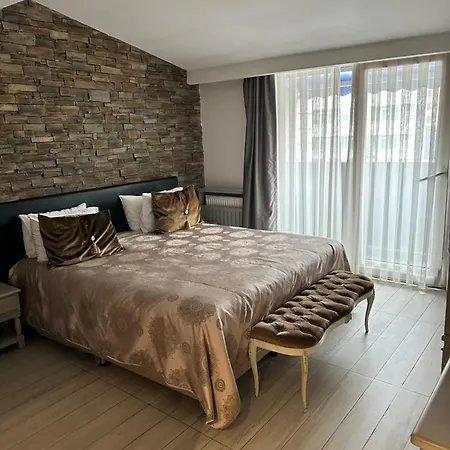 Aly Port Hotel 3*