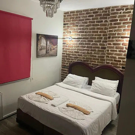 Hostel Grand Bella Vista