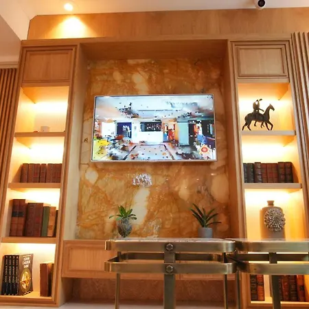 Hotell Dosso Dossi Old 4*