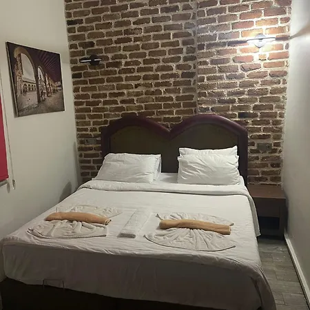 Grand Bella Vista *