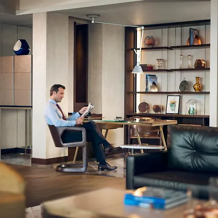Fairmont Quasar Hotel 5*