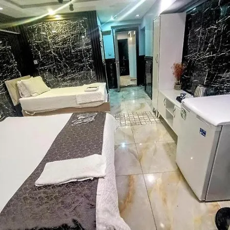 Hotel The Newprince Taksim 3*