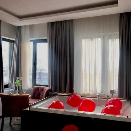 Hotel Newalla Old