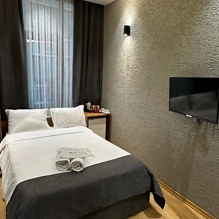 Hotel Daymonth Estambul
