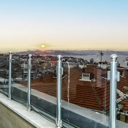 Lovely Flat 500 M To Uskudar Ferry Station Apartment Istanbul