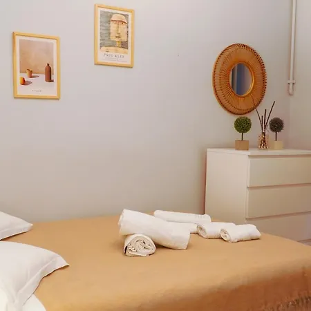 Duplex Gem Near Taksim & Galata Port Holiday home Istanbul