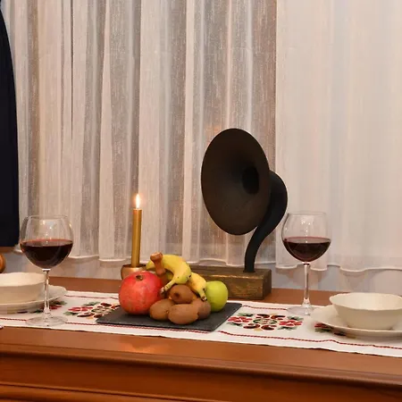 Historical Levantine Flat @heart Of Taksim *