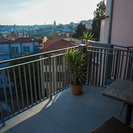 Triada Taksim - Special Category