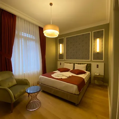 Triada Taksim - Special Category