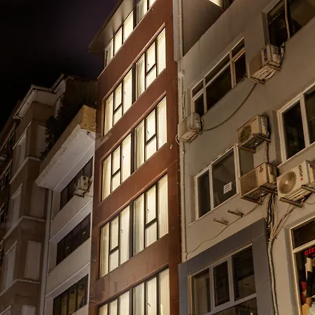 Bellavia Deluxe Istanbul