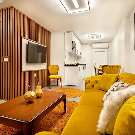 Bellavia Deluxe Apartment