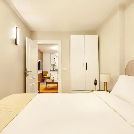 Bellavia Deluxe